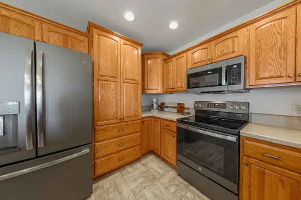 580 Southwind DR, Fairmont, MN 56031