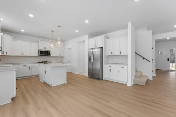 7452 Lotus LN, Lino Lakes, MN 55038