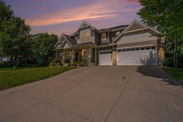 5310 Black Oaks LN N, Plymouth, MN 55446