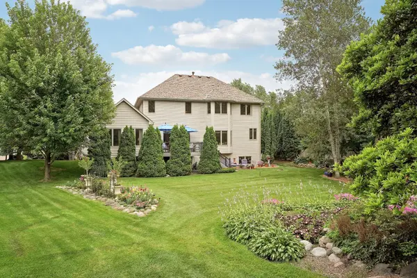 4125 Empire LN N, Plymouth, MN 55446
