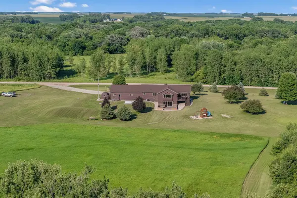 1957 243rd AVE, Truman, MN 56088