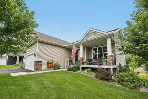 17301 Eastwood AVE, Lakeville, MN 55044