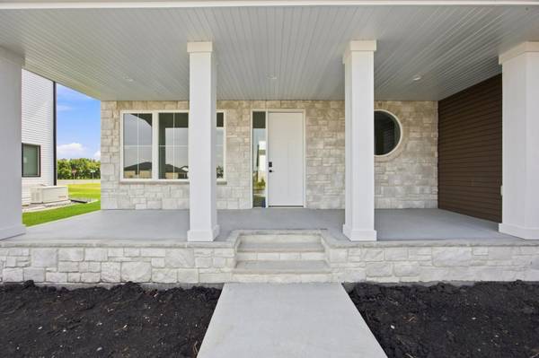 8912 Meadowlark Pkwy, Horace, ND 58047