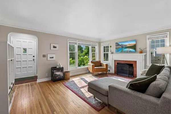 3220 Kentucky AVE S, Saint Louis Park, MN 55426