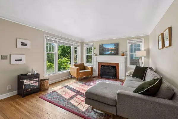 3220 Kentucky AVE S, Saint Louis Park, MN 55426