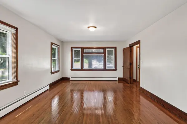 2122 N 6th ST, Minneapolis, MN 55411
