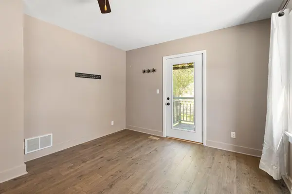 909 11th ST NW, Austin, MN 55912