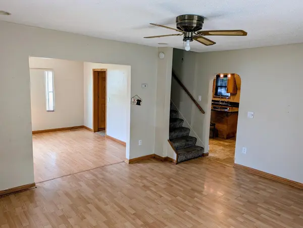 103 3rd ST SW, Melrose, MN 56352