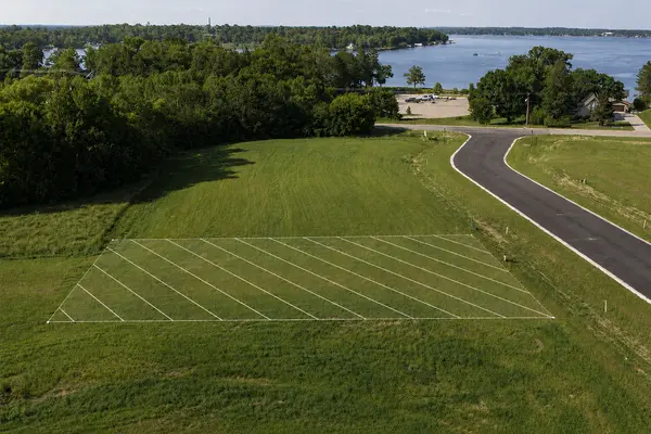 2010 South Ridge RD, Detroit Lakes, MN 56501