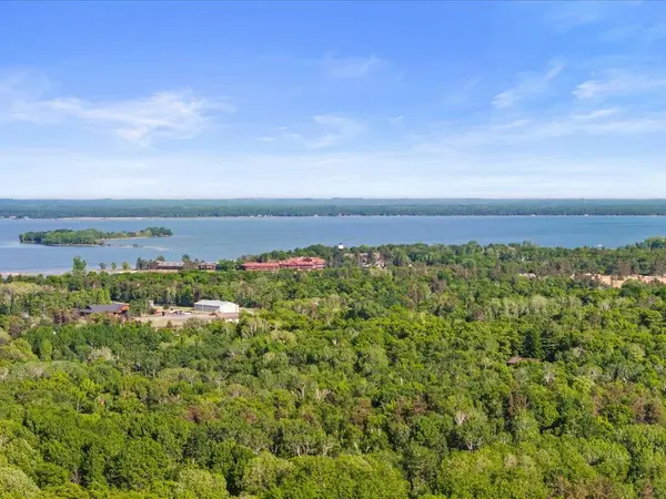 31016 Rainier DR, Pequot Lakes, MN 56472
