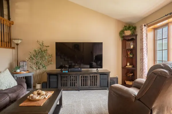 1410 Summit AVE N, Sauk Rapids, MN 56379
