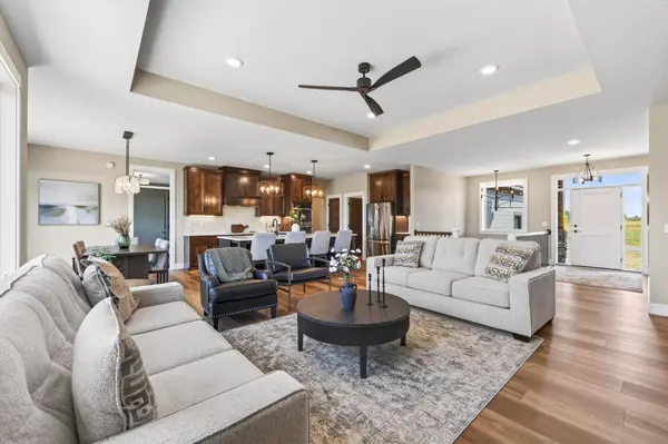 11309 238th AVE NW, Zimmerman, MN 55398