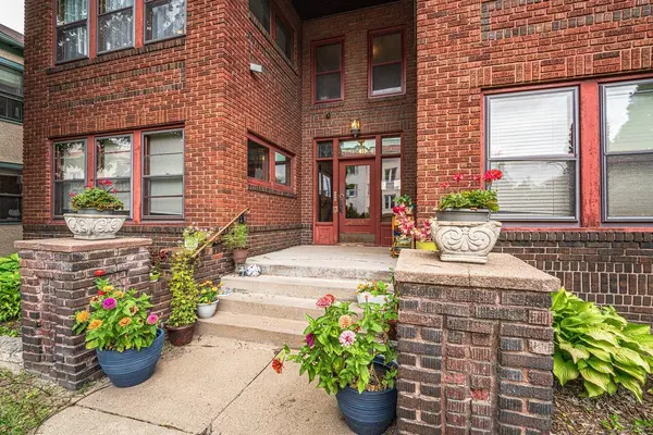 2895 James AVE S #4, Minneapolis, MN 55408