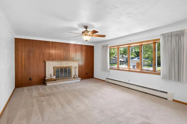 1535 Mclean AVE, Saint Paul, MN 55106