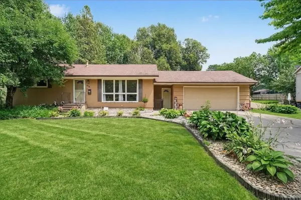 412 Plum ST N, Northfield, MN 55057
