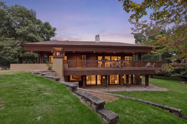273 Turnberry CT, Hudson, WI 54016