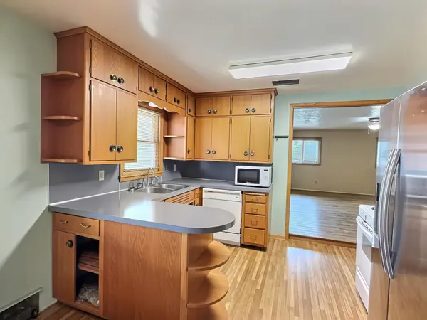 202 Maple AVE S, Maple Lake, MN 55358