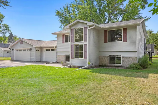 720 W 2nd ST, Rush City, MN 55069
