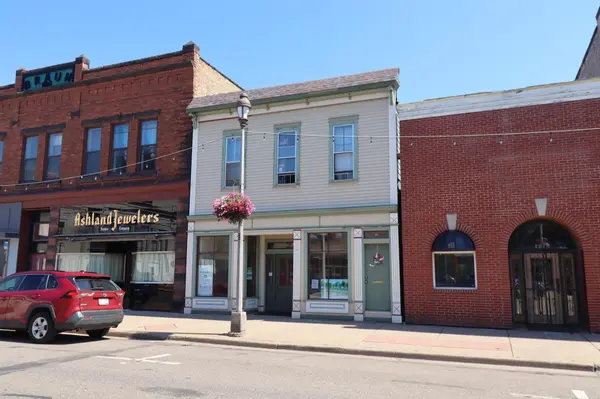 404 Main ST W, Ashland, WI 54806