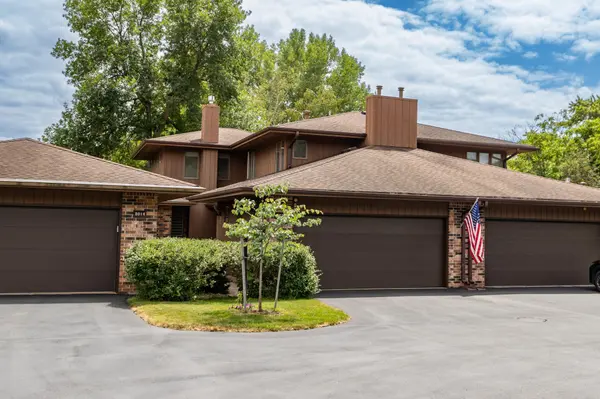 2016 Southfield CT SW, Rochester, MN 55902