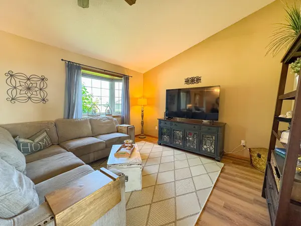 1801 Aspen LN, Fergus Falls, MN 56537
