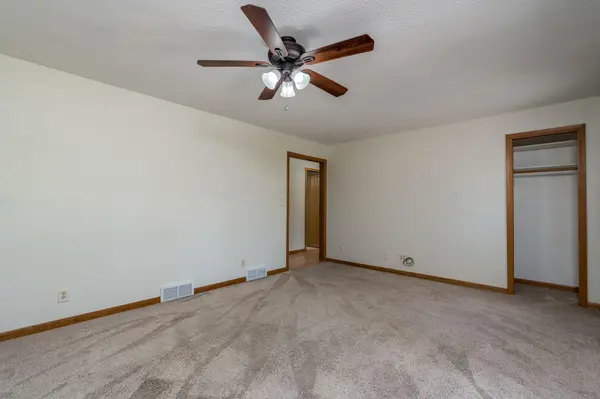 1511 Beaver AVE, Mankato, MN 56001