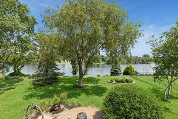 7100 River Shore LN N, Champlin, MN 55316