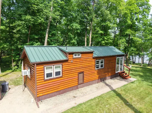 47260 Schoolhouse DR, Solway, MN 56678