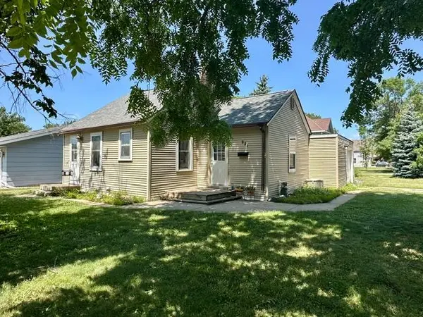 521 5th AVE E, Alexandria, MN 56308