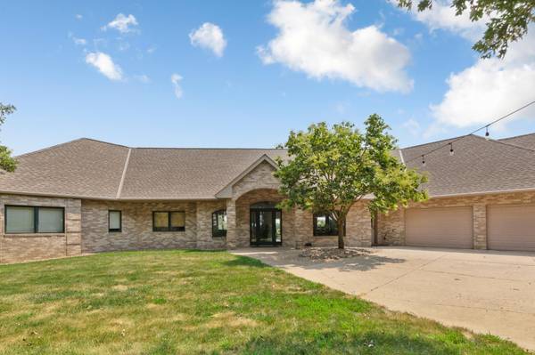8087 SW 23rd AVE, Owatonna, MN 55060