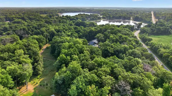 8055 Fawn Lake DR NE, Linwood Twp, MN 55079