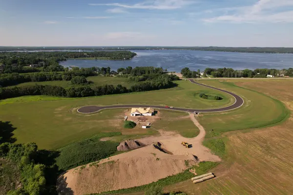 2013 South Ridge RD, Detroit Lakes, MN 56501