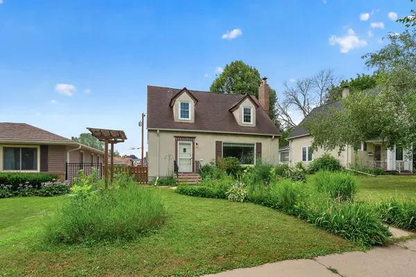 760 Nebraska AVE E, Saint Paul, MN 55106