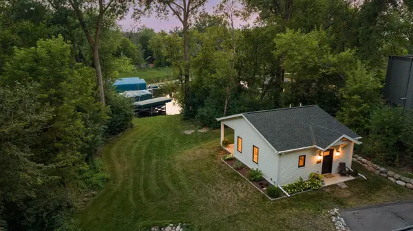 3305 Fairchild AVE, Wayzata, MN 55391