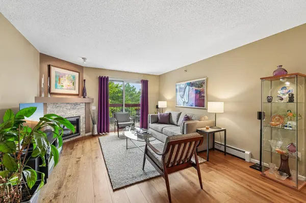 7520 Edinborough WAY #2304, Edina, MN 55435
