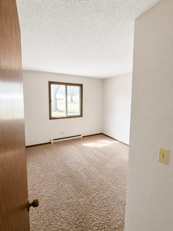 700 Oak ST #4, Danube, MN 56230