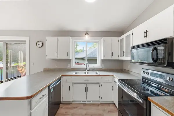5652 W Oakes DR, Saint Cloud, MN 56303
