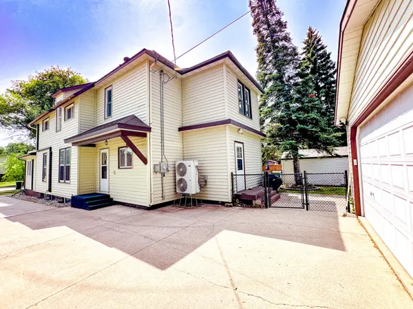 316 S Ash ST, Crookston, MN 56716