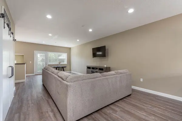 3025 Bluestem TRL, Mankato, MN 56001