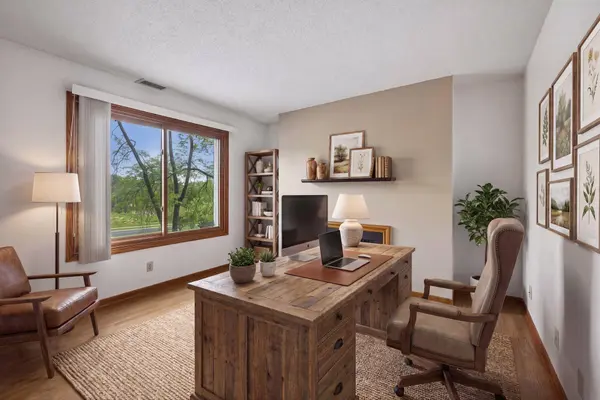 3801 W 98th ST #209, Bloomington, MN 55431