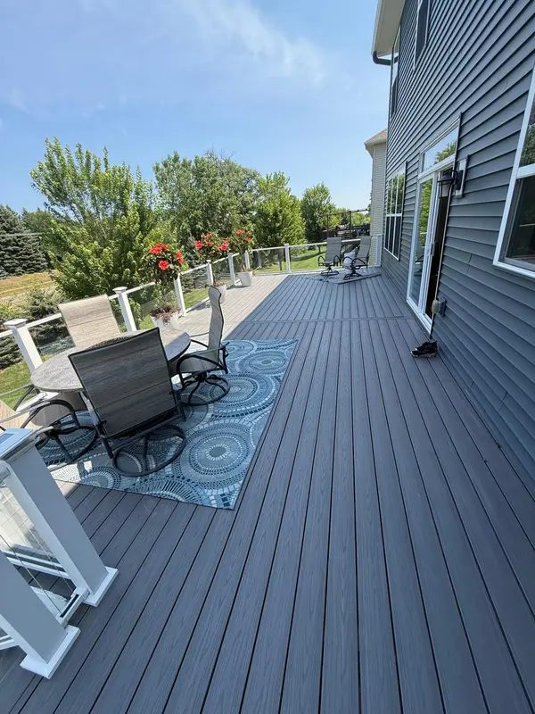 1309 Shadow Creek Curve, Eagan, MN 55123