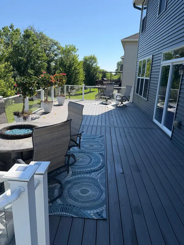 1309 Shadow Creek Curve, Eagan, MN 55123