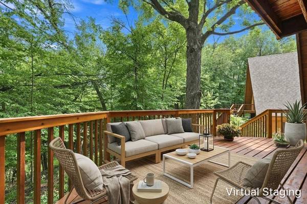 420 Pleasant View RD, Chanhassen, MN 55317