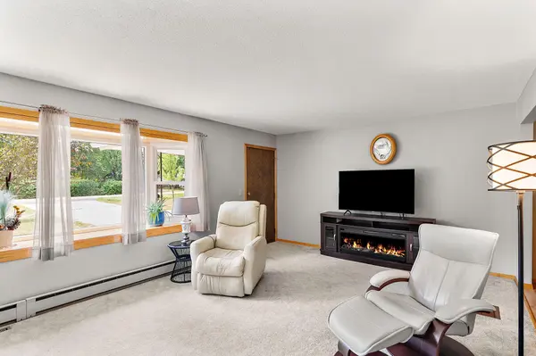 5618 398th ST, Rice, MN 56367