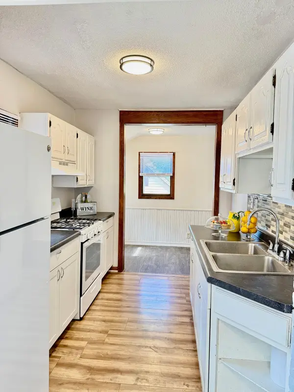 1173 Mclean AVE, Saint Paul, MN 55106