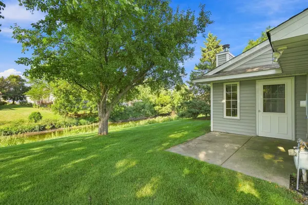 8554 Telford LN N, Brooklyn Park, MN 55443