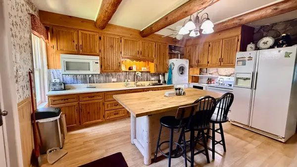 306 E River DR, Park Rapids, MN 56470
