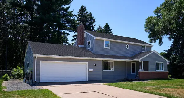 1209 Pine ST W, Stillwater, MN 55082