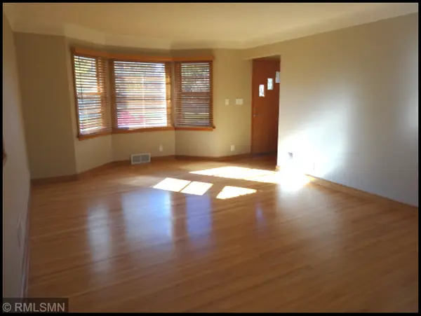 2208 Wentworth AVE, South Saint Paul, MN 55075
