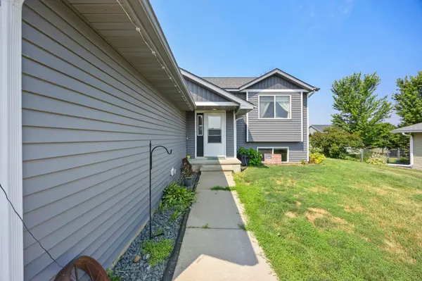 407 N 9th ST, Goodhue, MN 55027
